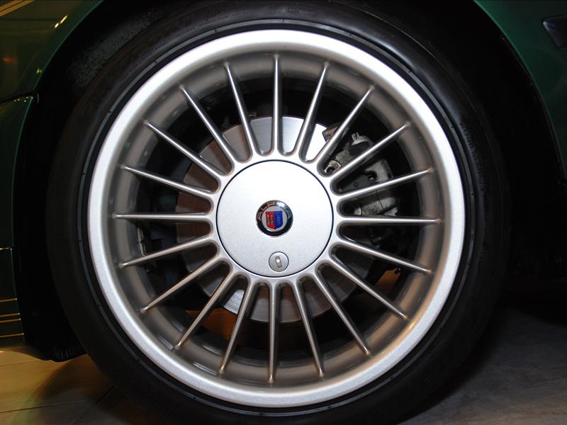 BMWアルピナ　B10