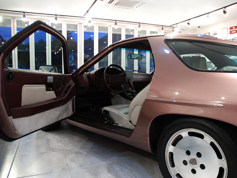 ポルシェ　928