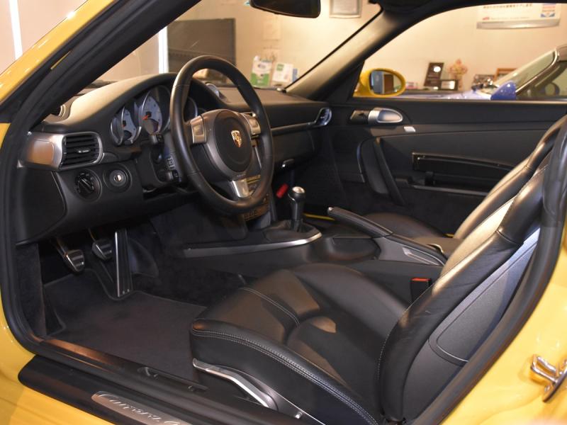 ポルシェ　911(Type930)