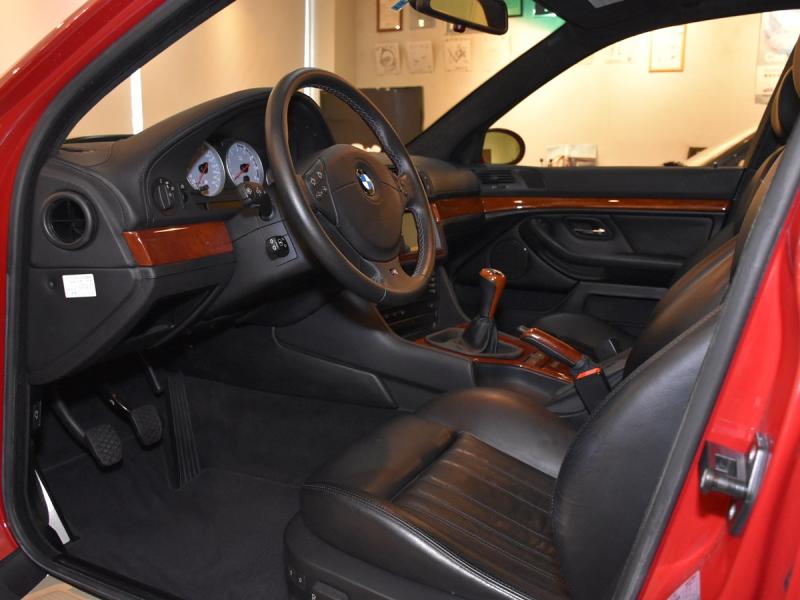 BMW　M5