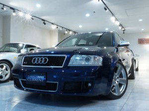RS6アバントアウディ　RS6アバント(C5)　ディーラー車　左H　ムジェロブルーパールエフェクト　コスワースチューン4,200㏄V8ツインターボ　アラゴスタ車高調　Rddフロントブレーキローター