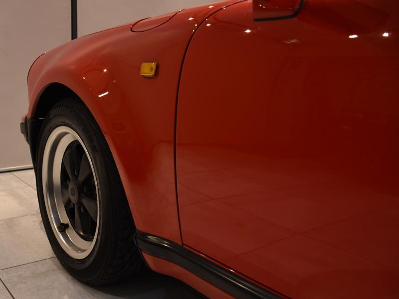 ポルシェ　911(Type930)