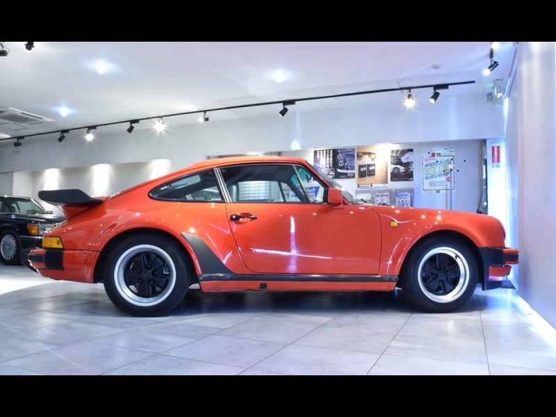 ポルシェ　911(Type930)