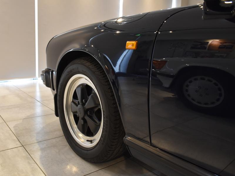 ポルシェ　911(Type930)