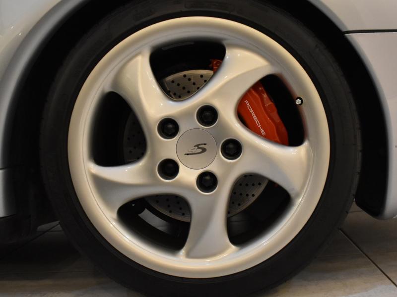 ポルシェ　911(Type993)