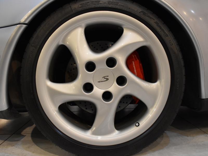 ポルシェ　911(Type993)
