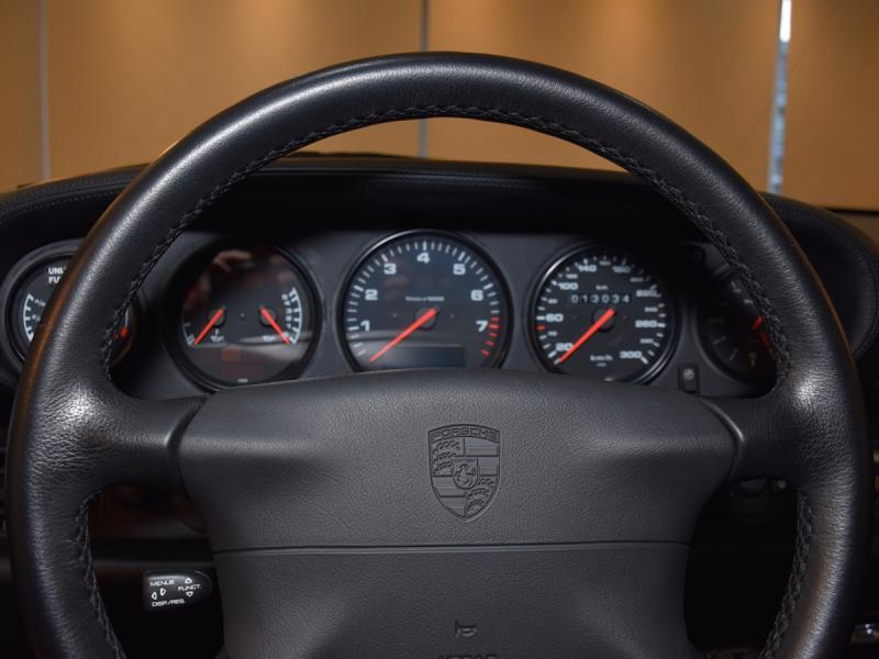 ポルシェ　911(Type993)