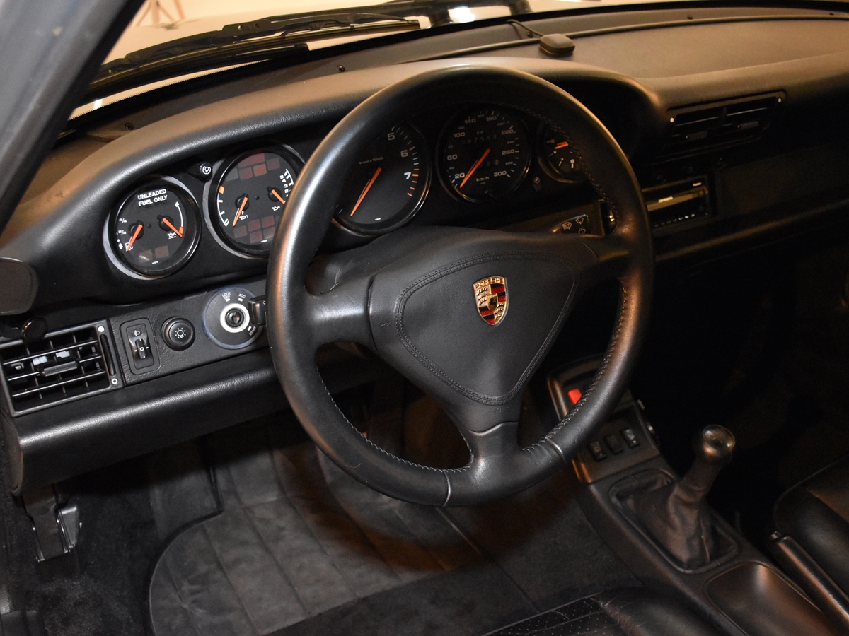 ポルシェ　911(Type993)