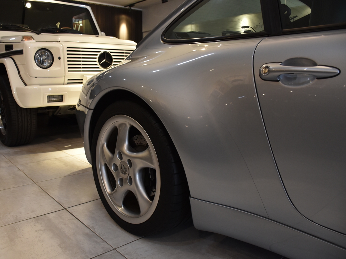 ポルシェ　911(Type993)