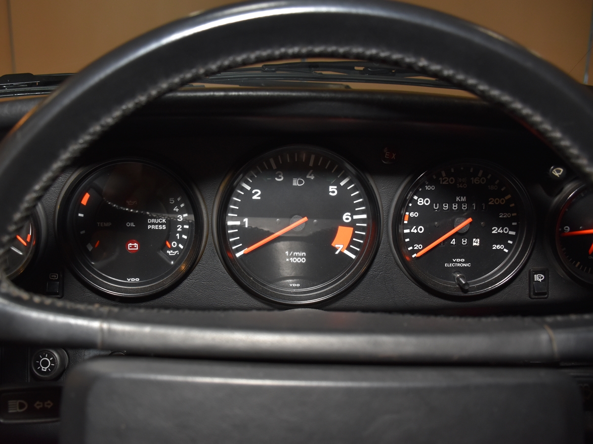 ポルシェ　911(Type930)