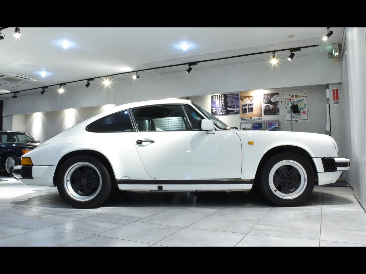 ポルシェ　911(Type930)