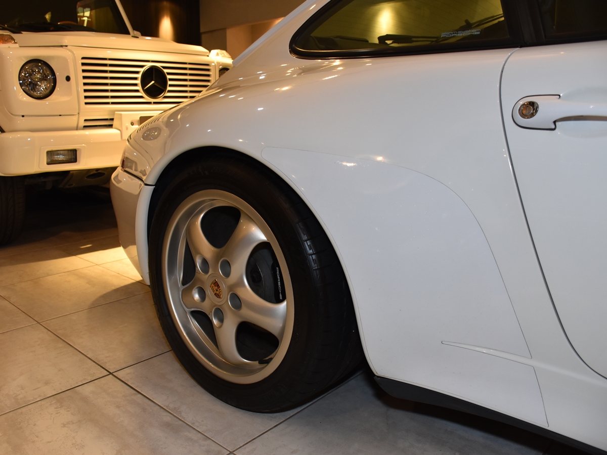 ポルシェ　911(Type993)