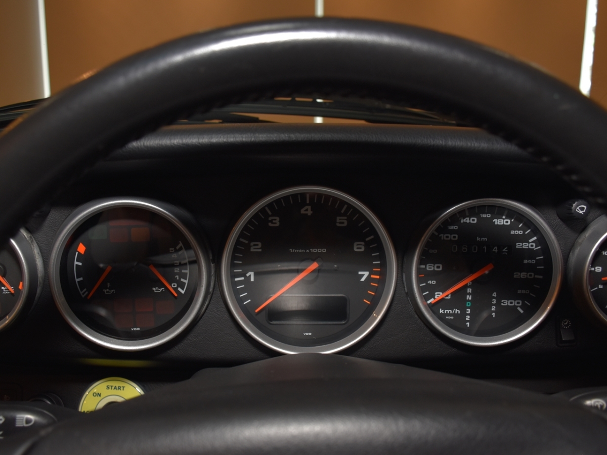ポルシェ　911(Type993)