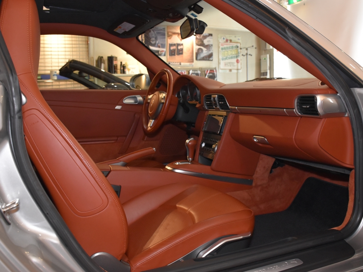 ポルシェ　911(Type997)