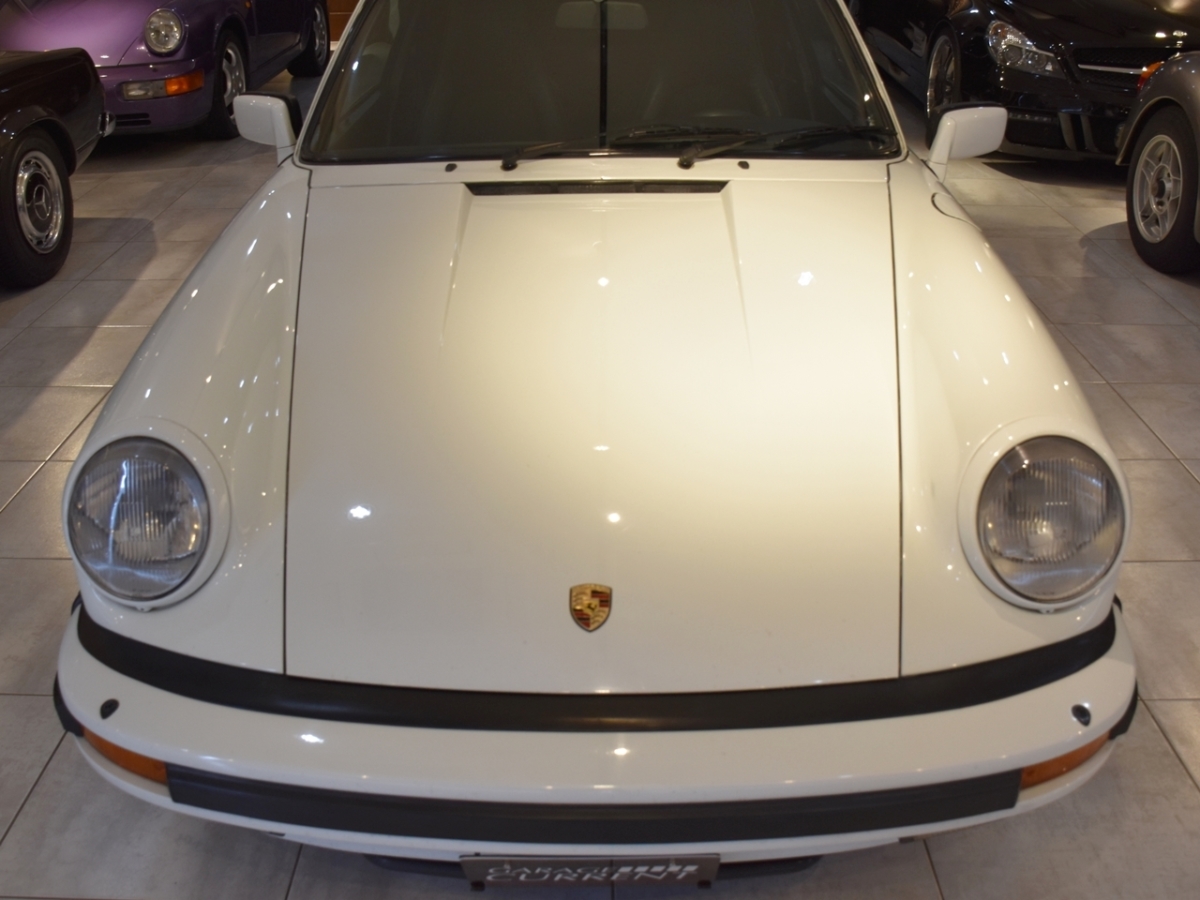 ポルシェ　911(Type930)