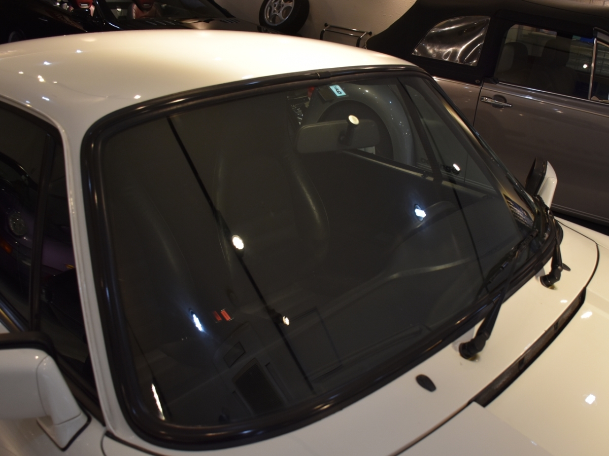 ポルシェ　911(Type930)