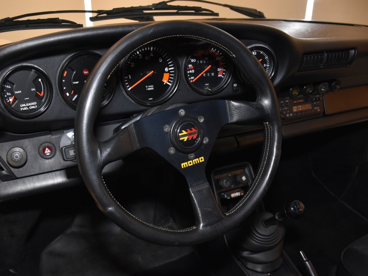 ポルシェ　911(Type930)