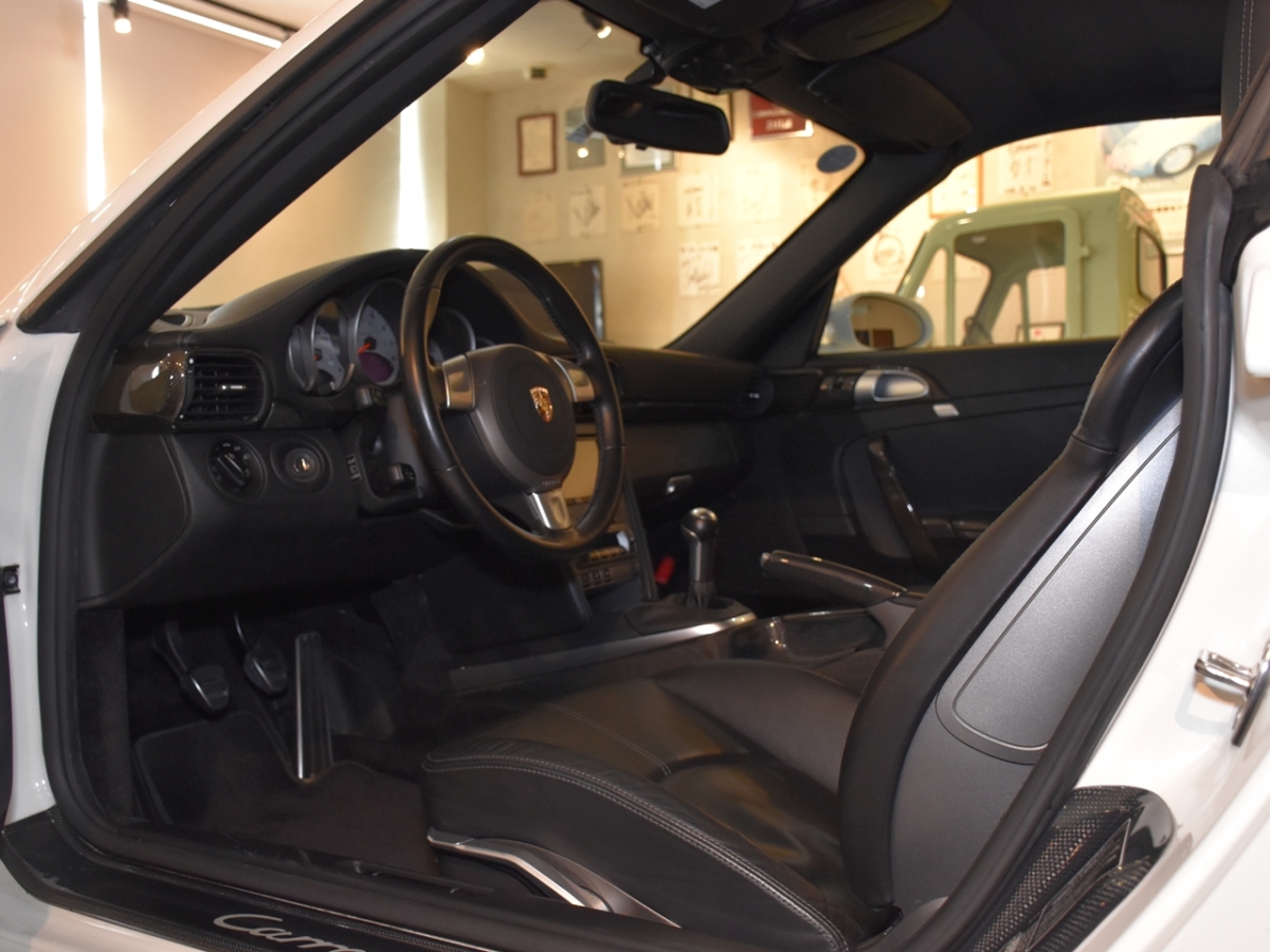 ポルシェ　911(Type997)