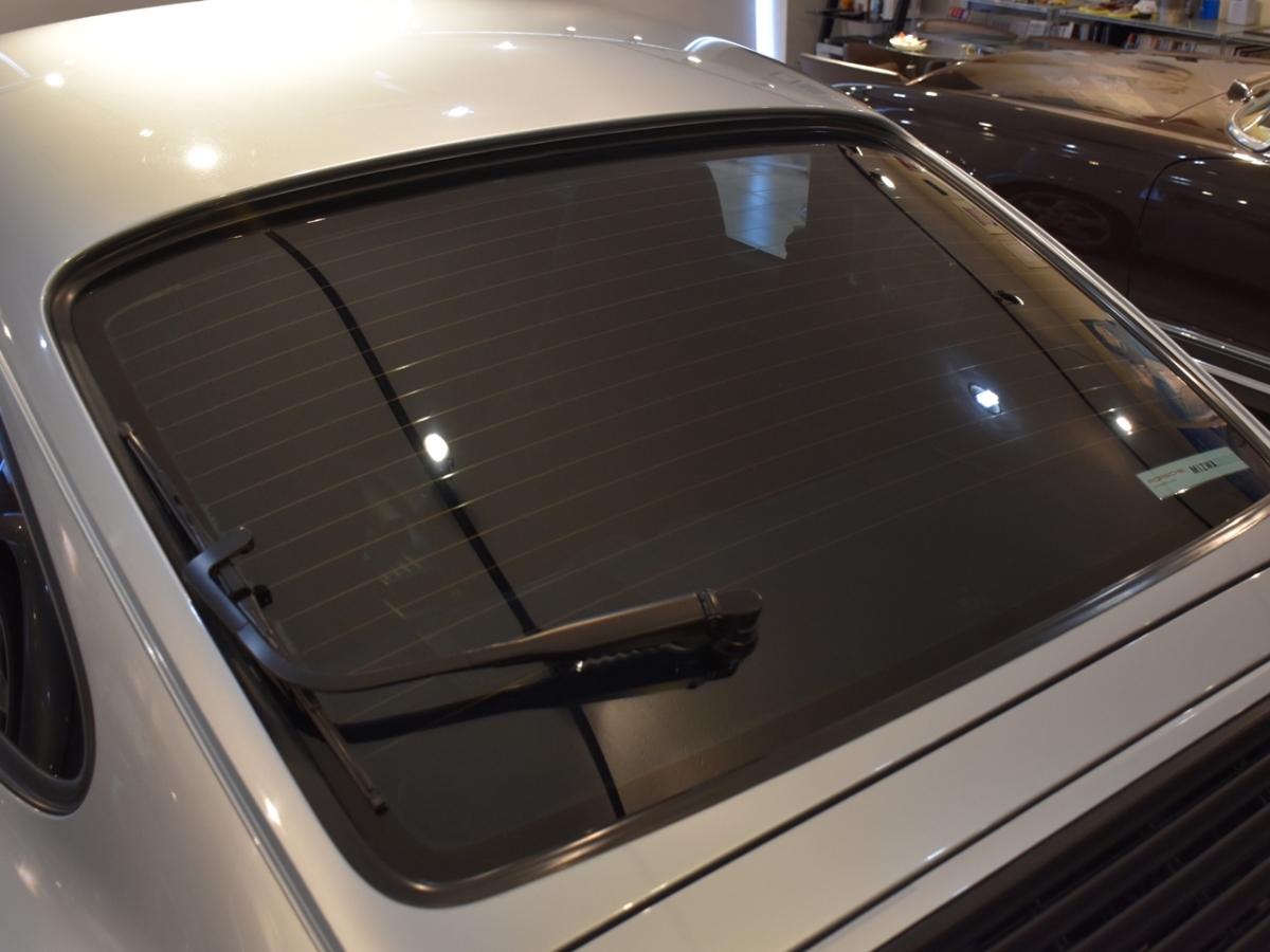 ポルシェ　911(Type993)