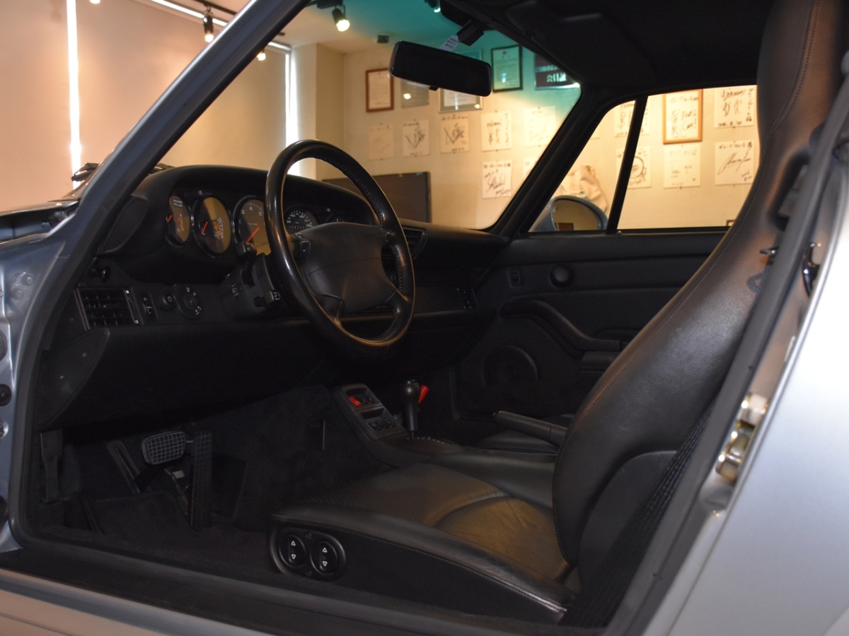 ポルシェ　911(Type993)