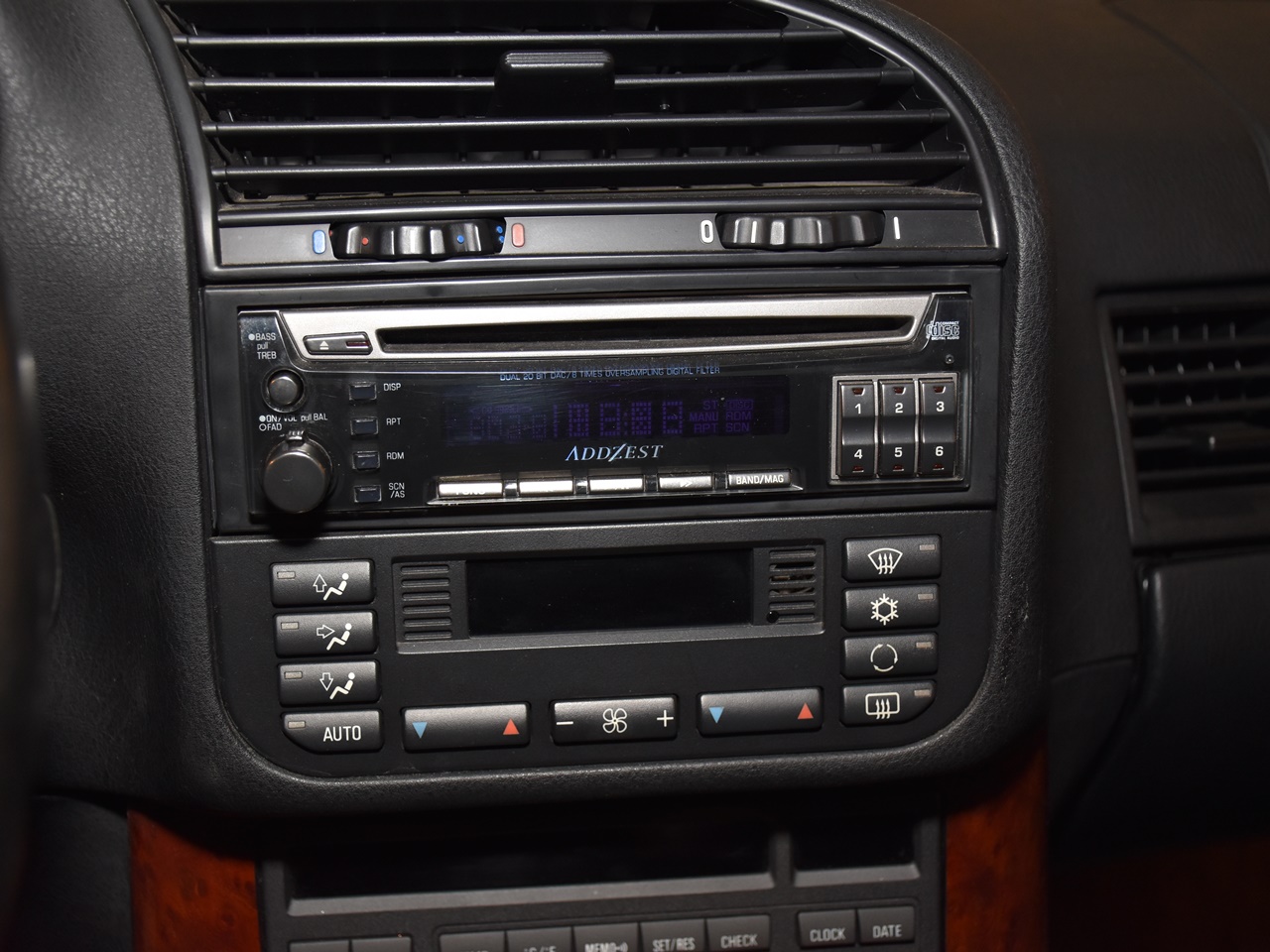 BMWアルピナ　B8