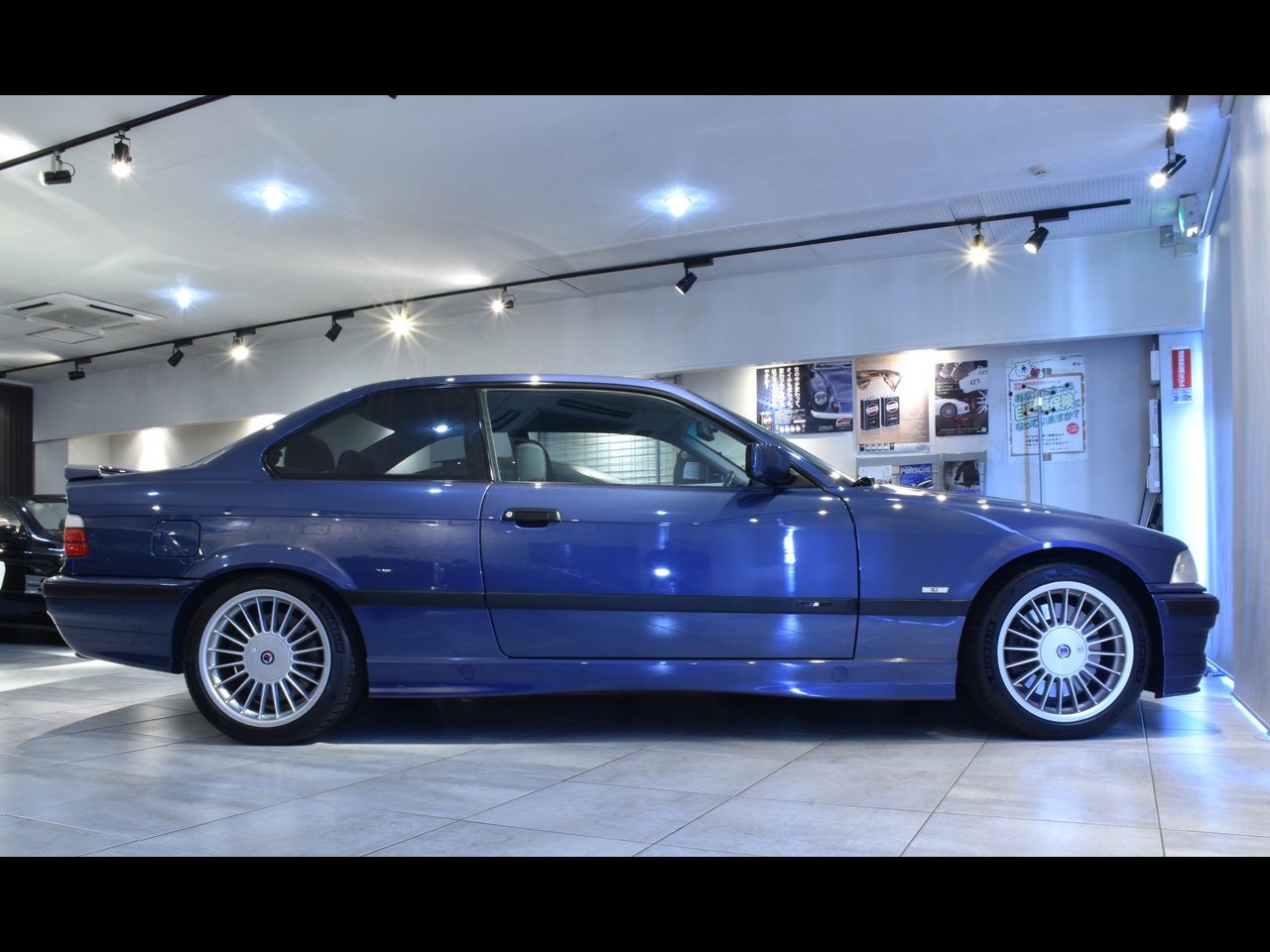 BMWアルピナ　B8