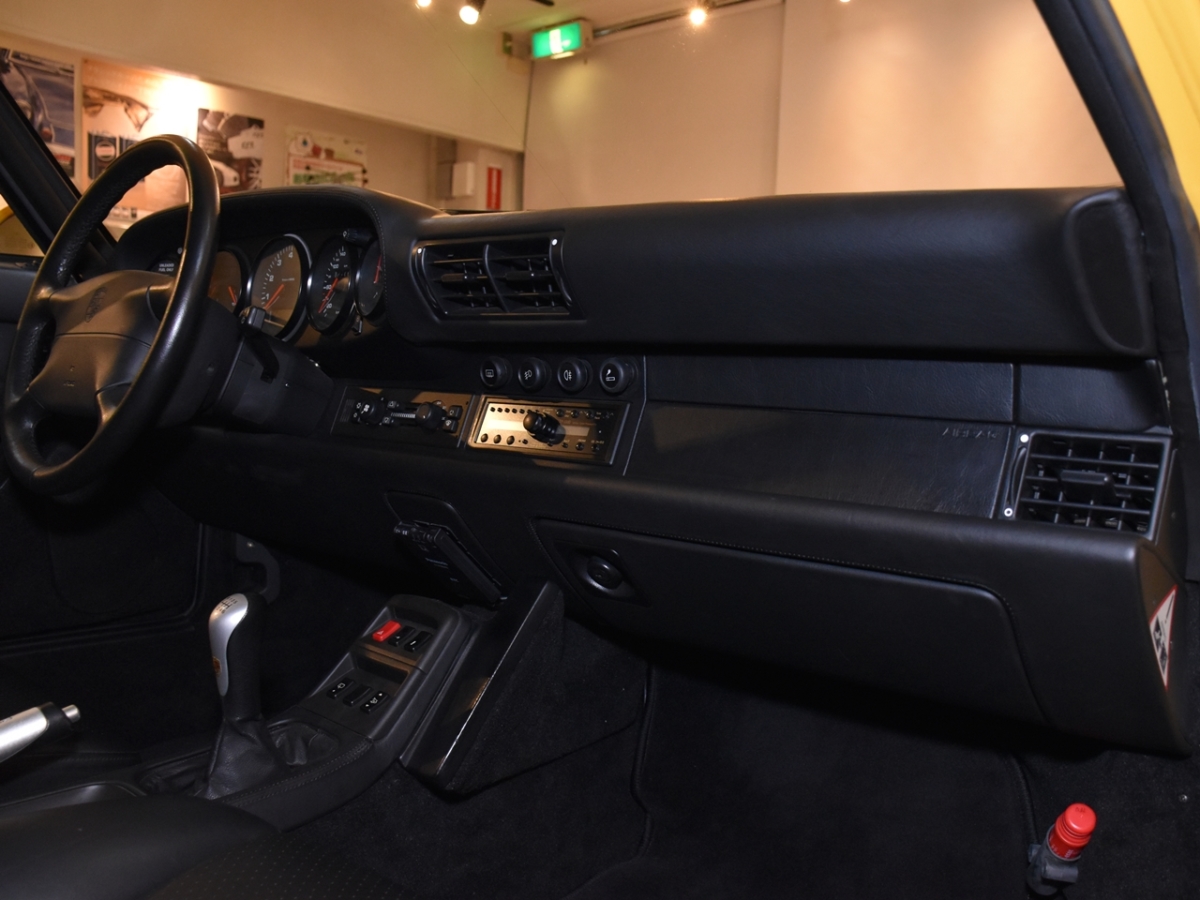 ポルシェ　911(Type993)