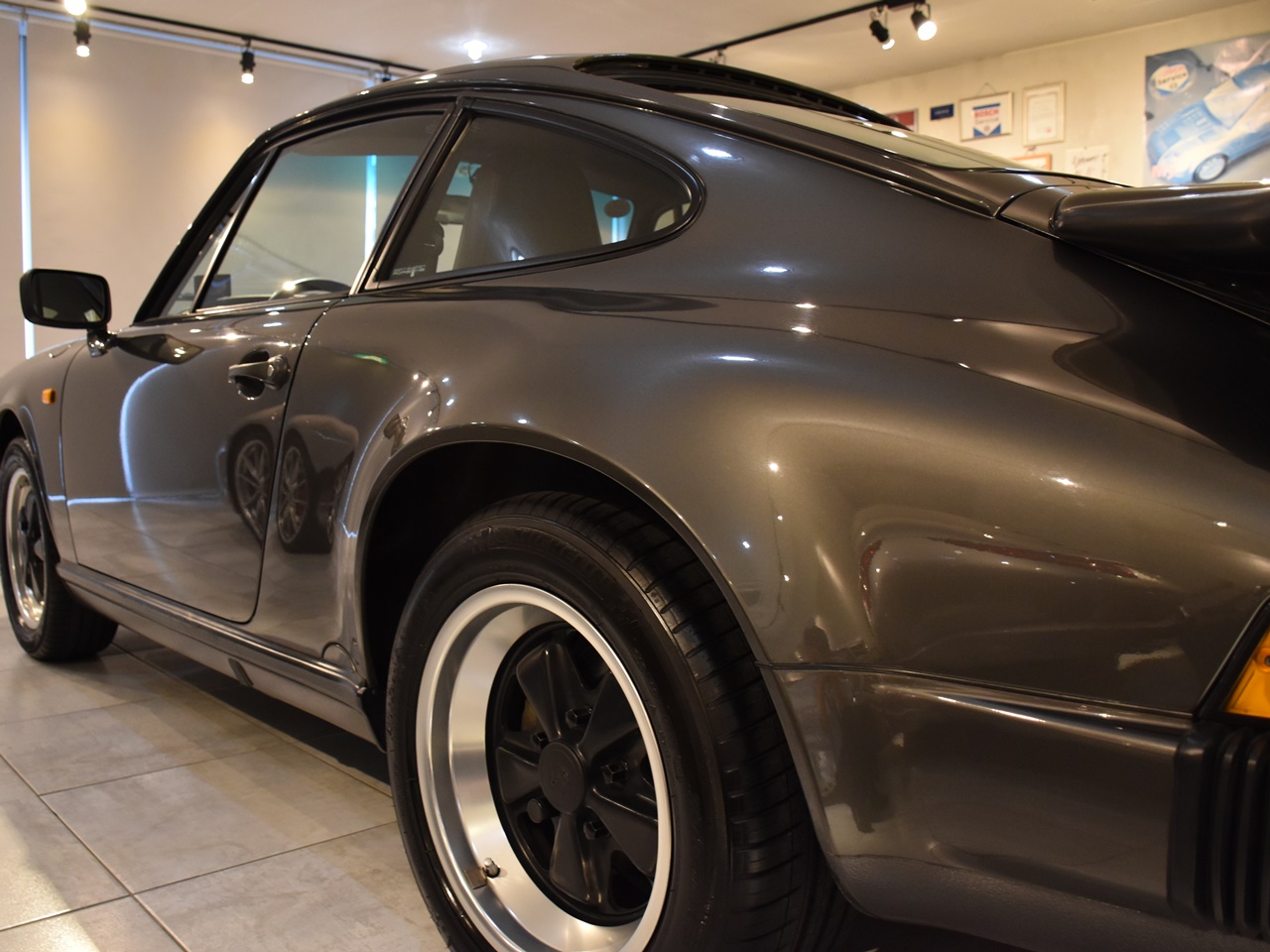 ポルシェ　911(Type930)