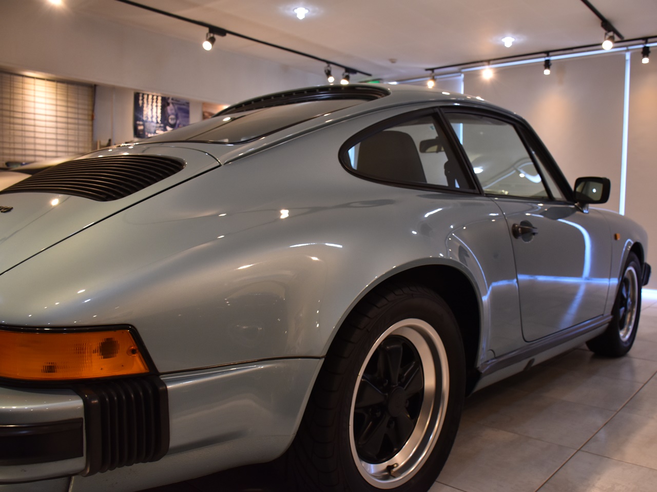 ポルシェ　911(Type930)