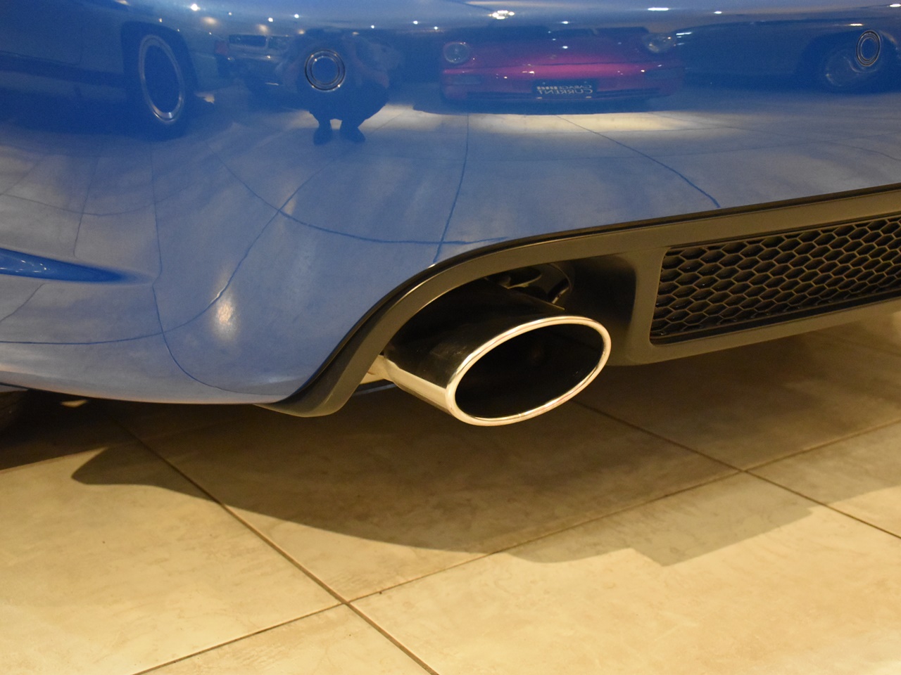アウディ　RS4