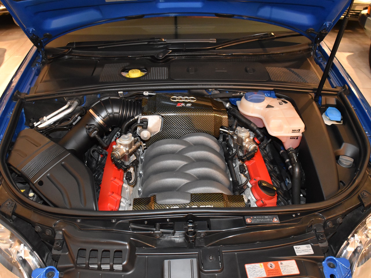 アウディ　RS4
