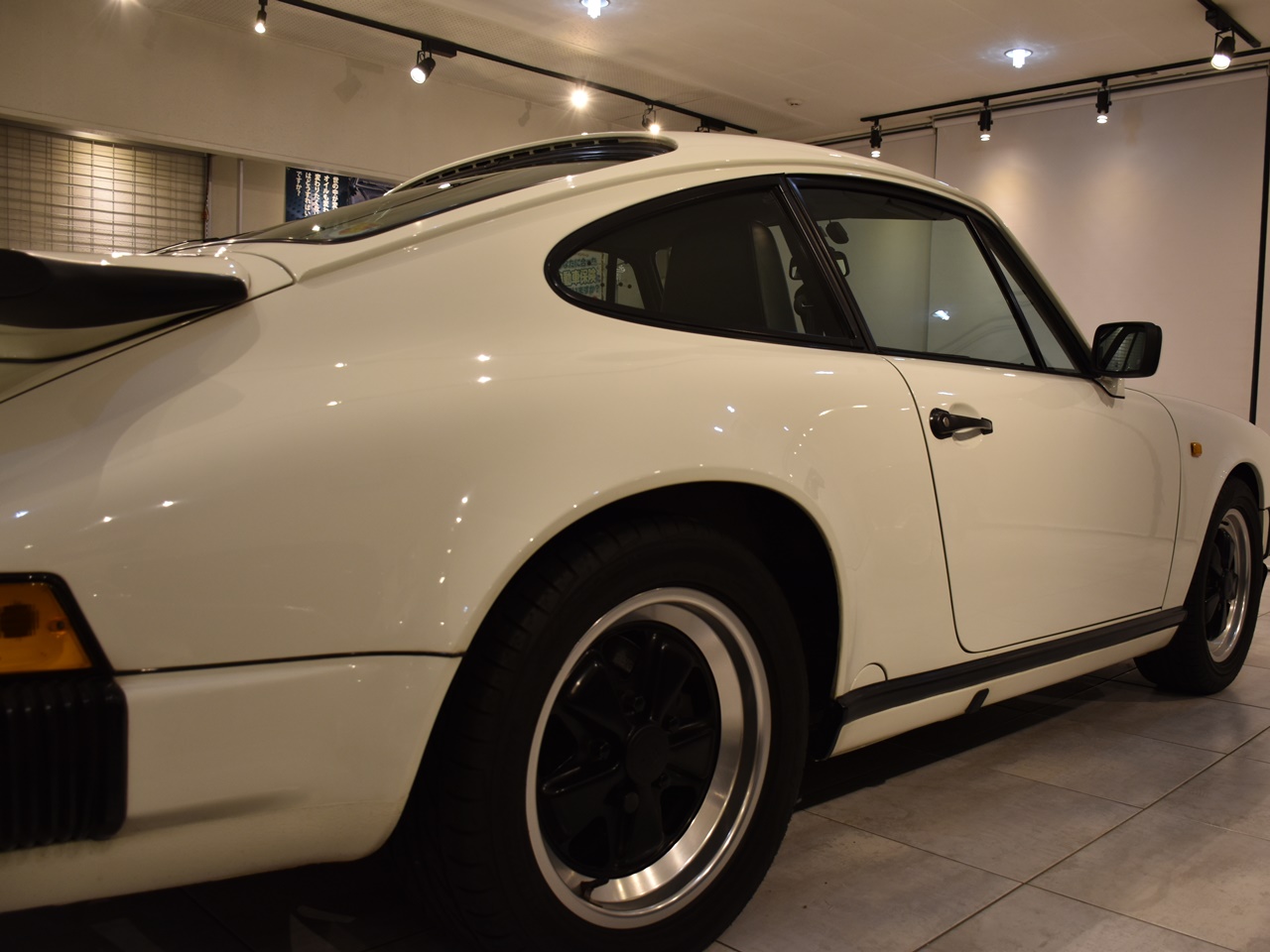 ポルシェ　911(Type930)