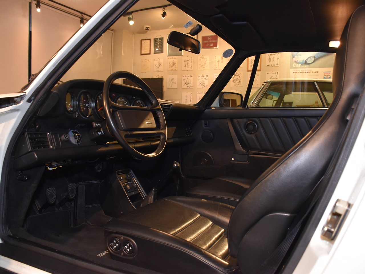 ポルシェ　911(Type930)