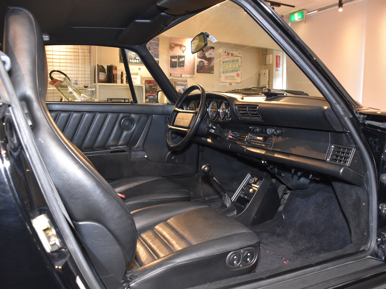 ポルシェ　911(Type930)