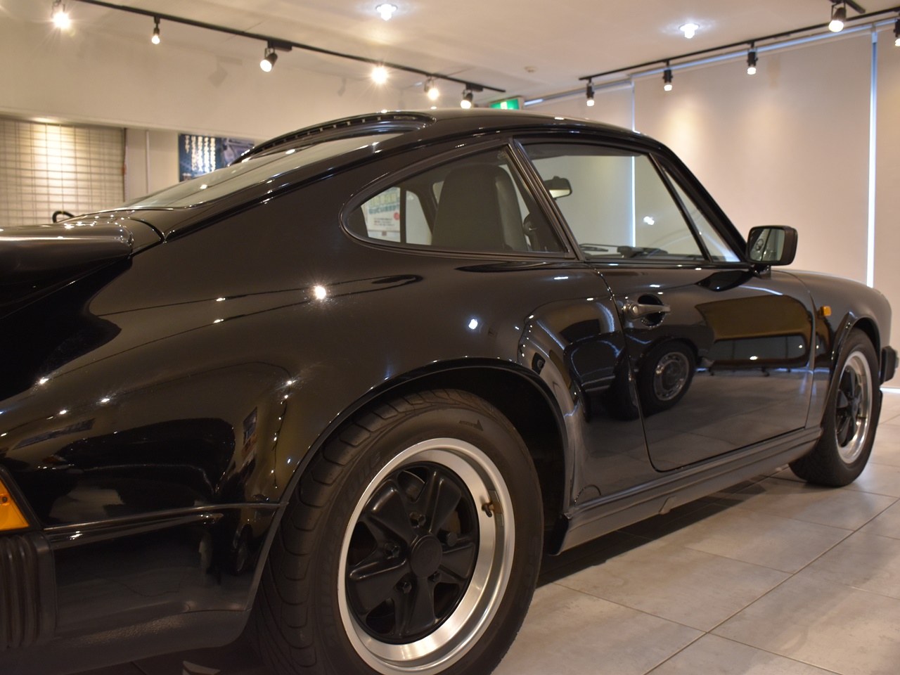 ポルシェ　911(Type930)