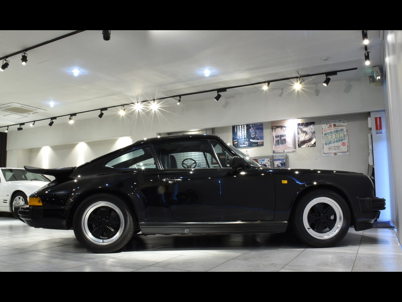 ポルシェ　911(Type930)