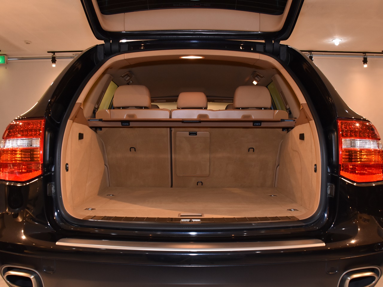 ポルシェ　カイエン
