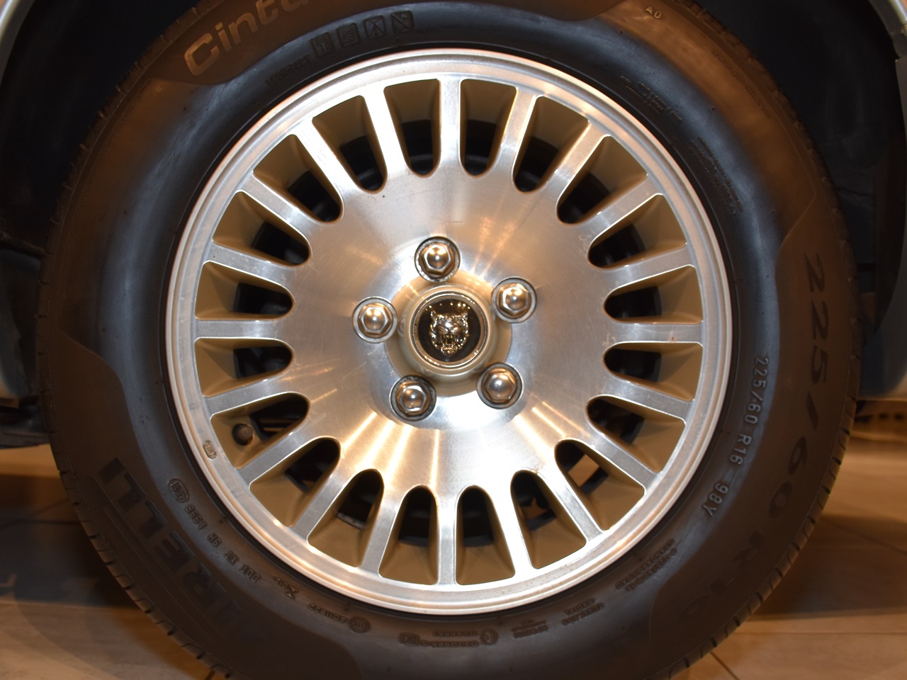 ジャガー　XJ-S