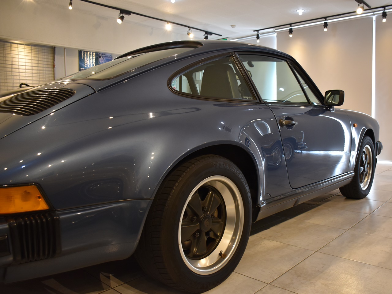 ポルシェ　911(Type930)