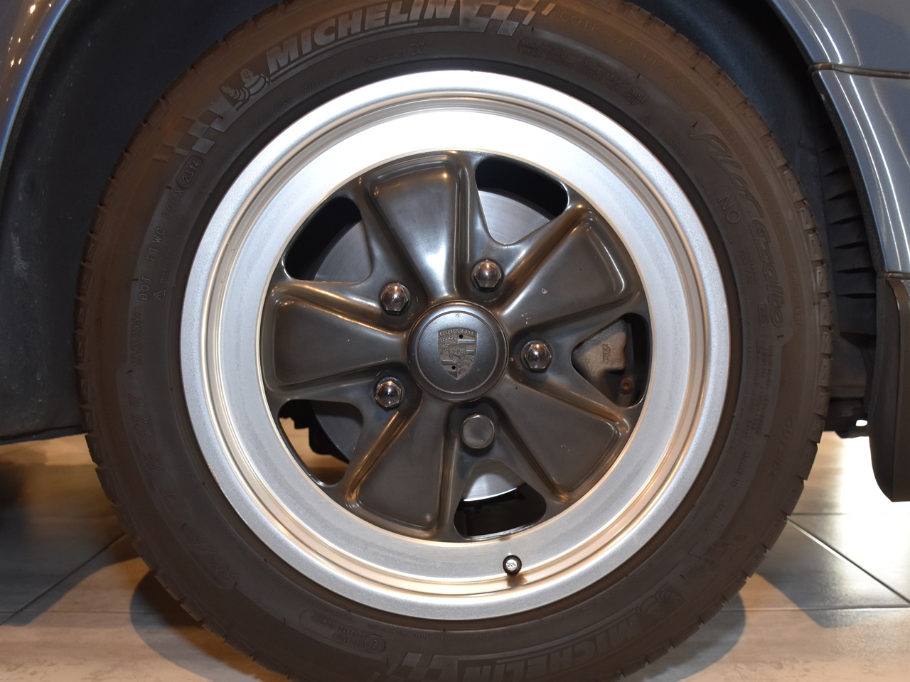 ポルシェ　911(Type930)