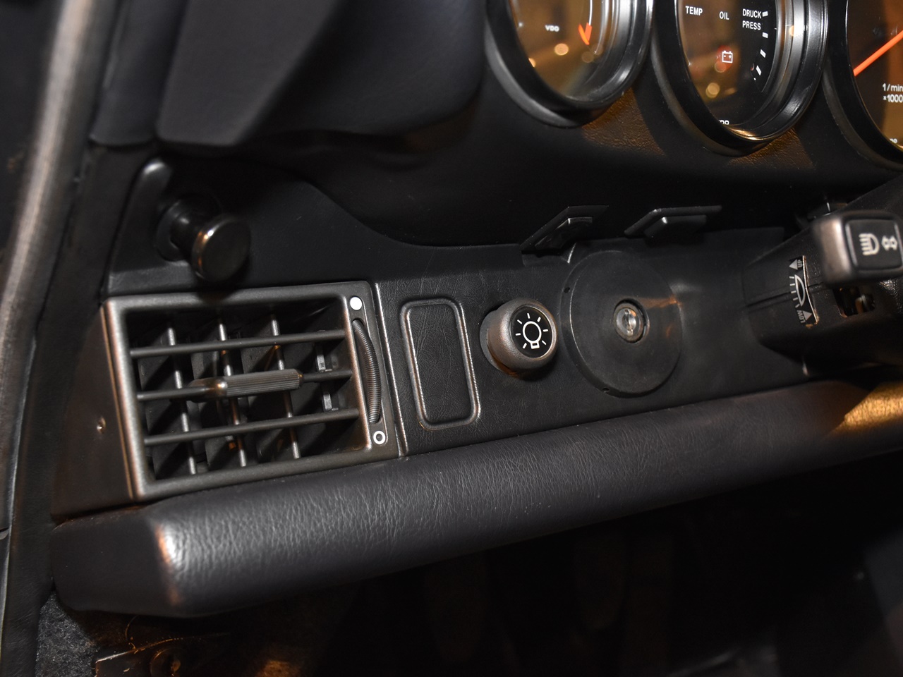 ポルシェ　911(Type930)