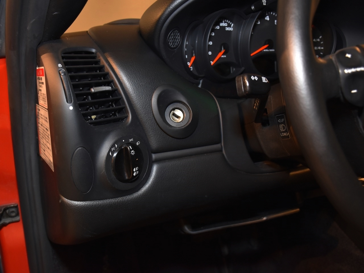 ポルシェ　911(Type996)