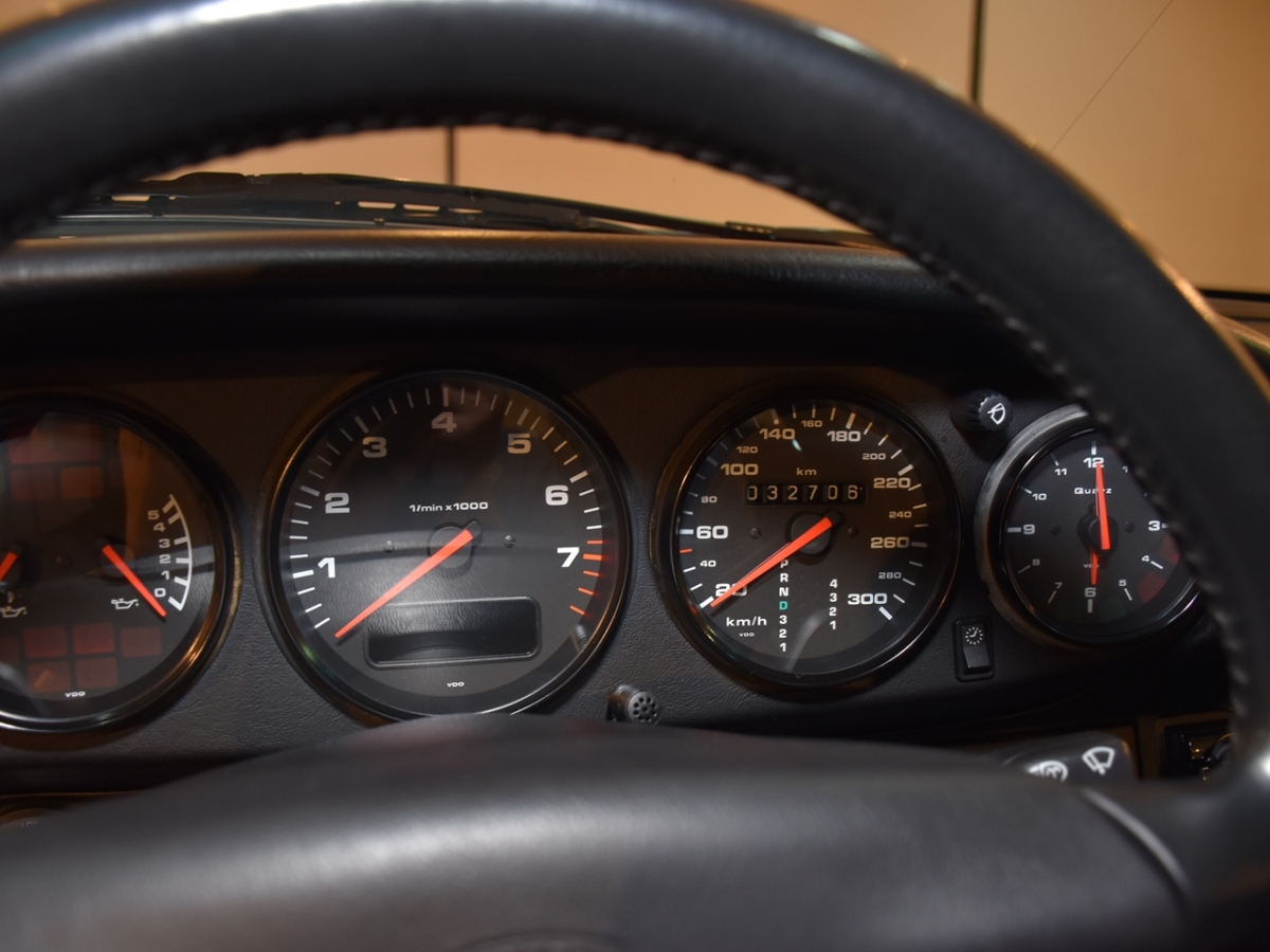 ポルシェ　911(Type993)