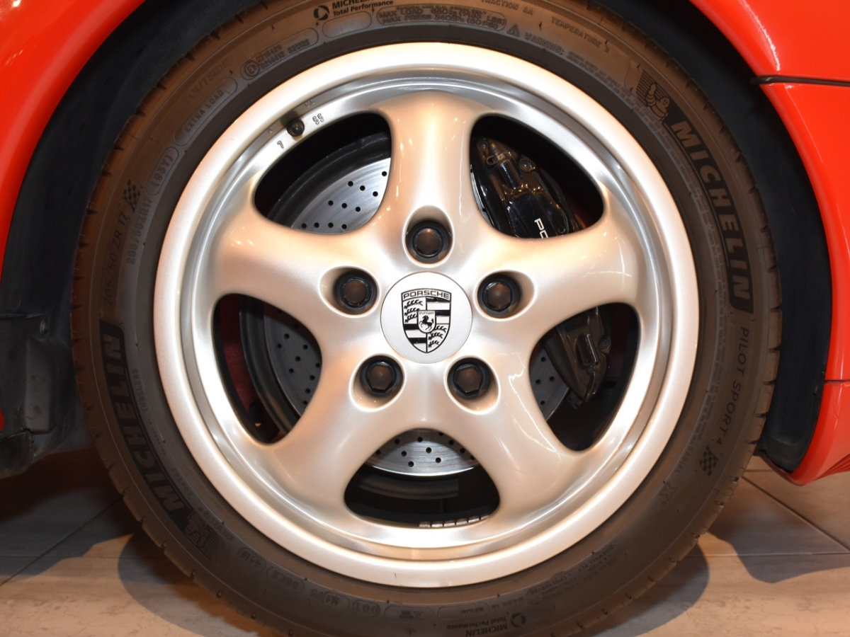 ポルシェ　911(Type993)
