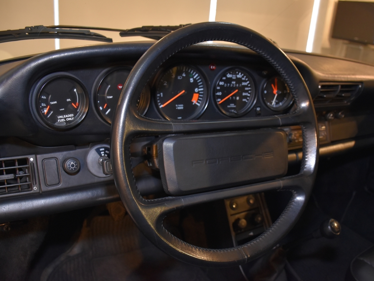 ポルシェ　911(Type930)