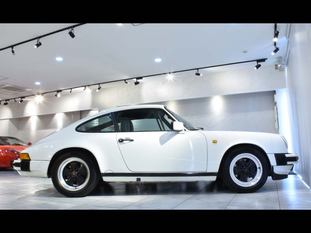 ポルシェ　911(Type930)