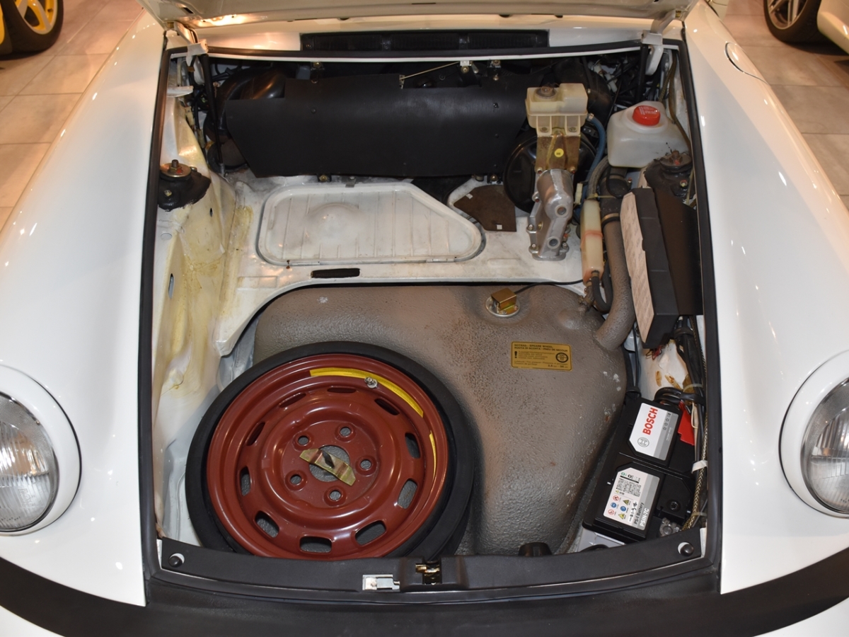 ポルシェ　911(Type930)