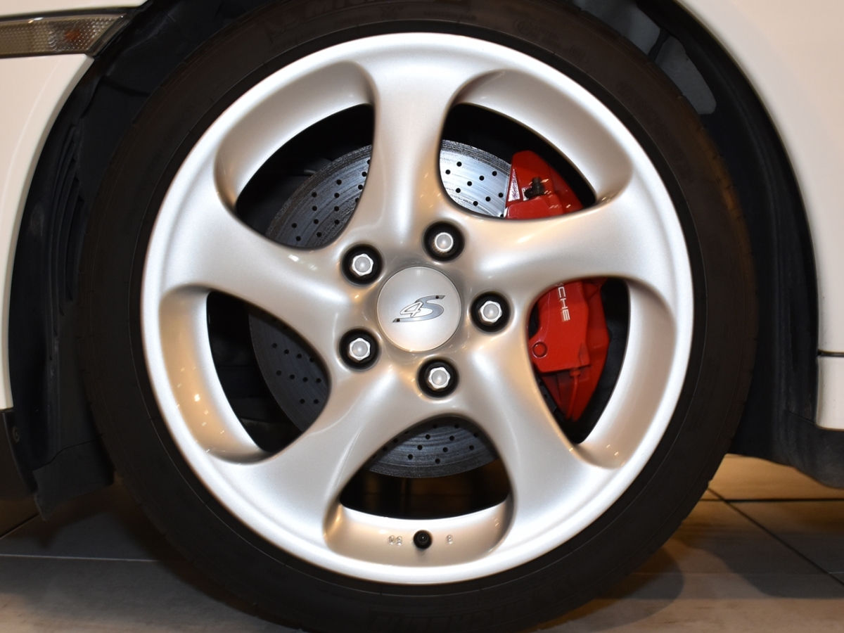 ポルシェ　911(Type996)