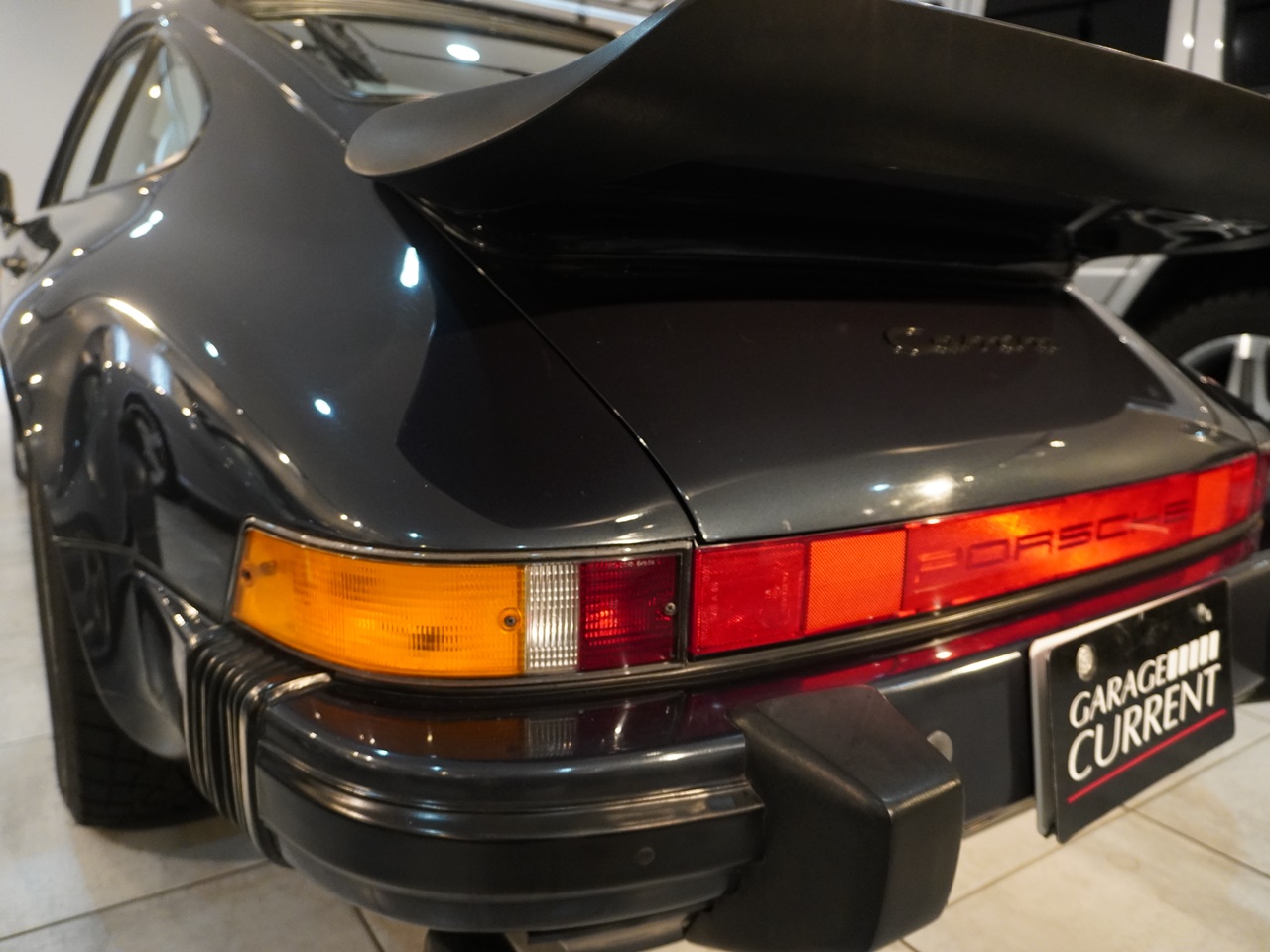 ポルシェ　911(Type930)
