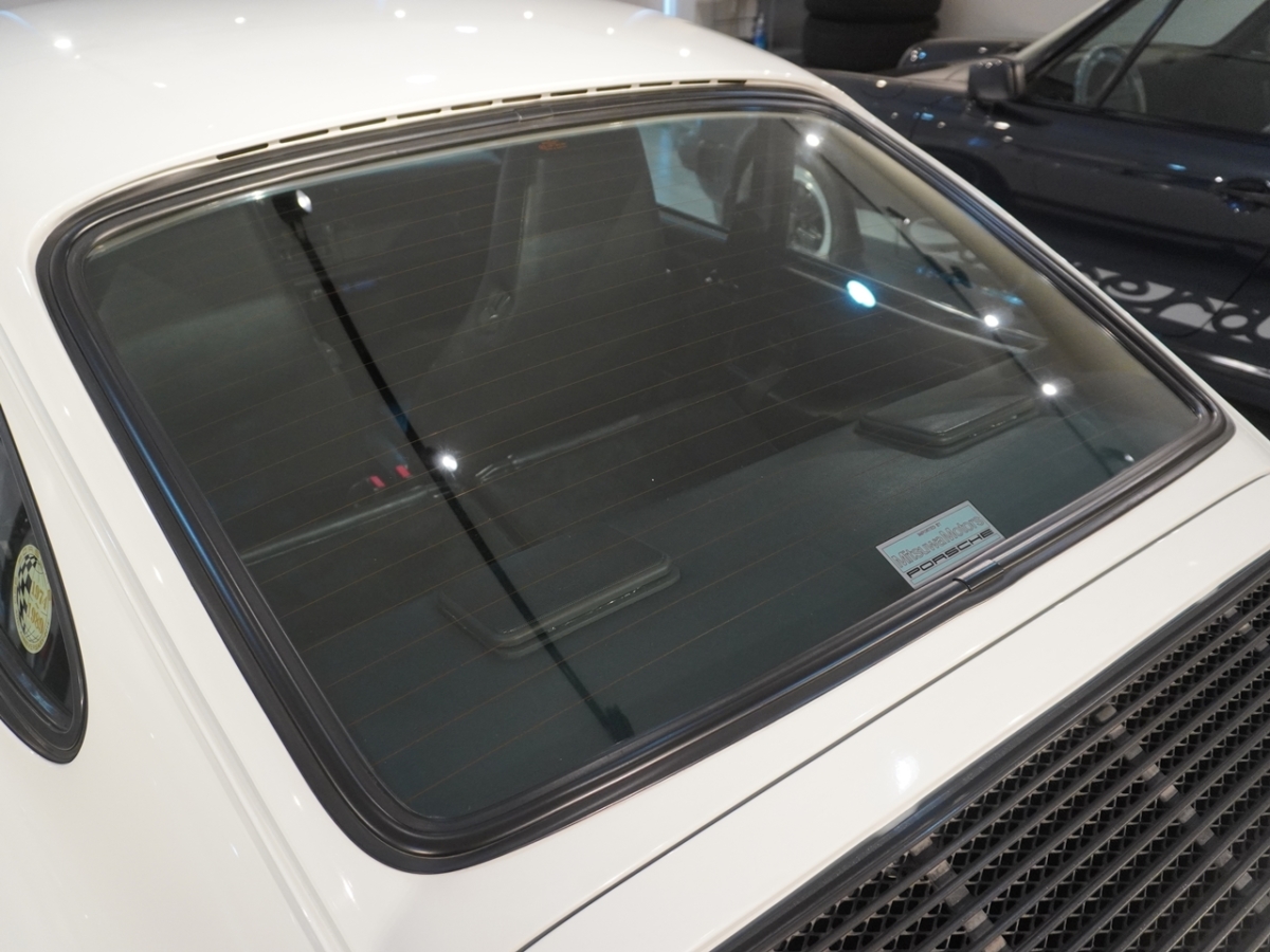 ポルシェ　911(Type930)